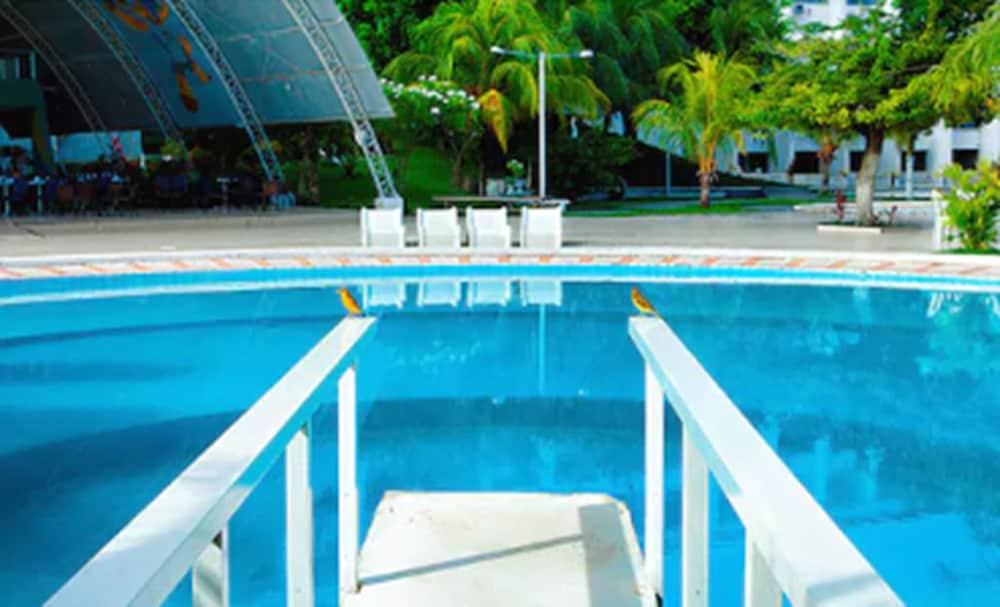 Barrudada Tropical Hotel سانتاريم المظهر الخارجي الصورة