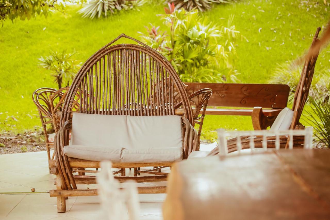 Barrudada Tropical Hotel سانتاريم المظهر الخارجي الصورة